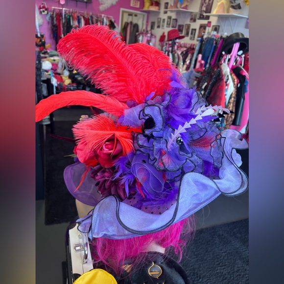 Heartbeat derby hat main image 9
